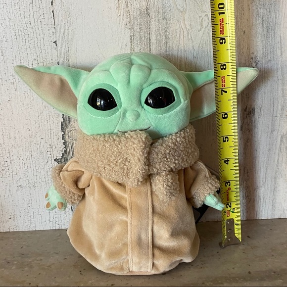 Star Wars Mandalorian The Child 8" Plush BabyYoda - Picture 5 of 6
